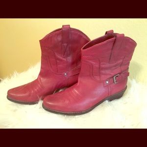 Franco Sarto  red/burgundy leather ankle booties